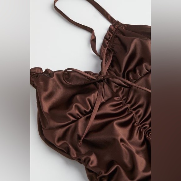 NWT Brown Ruched Strappy Dress - Picture 4 of 5